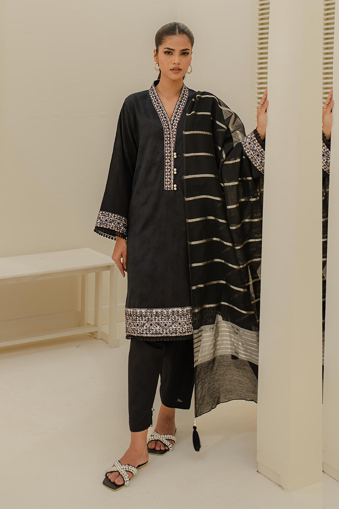 Zellbury | Unstitched 3 Piece Green | Embroidered Shirt Shalwar Dupatta - 1768 - Libasekhas