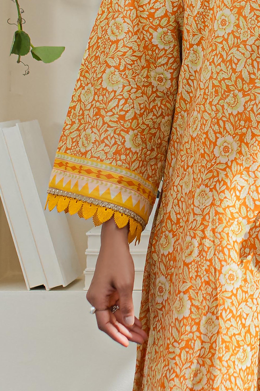 Zellbury | Unstitched 3 Piece Lawn | Shirt Shalwar Dupatta - 1197 - Libasekhas