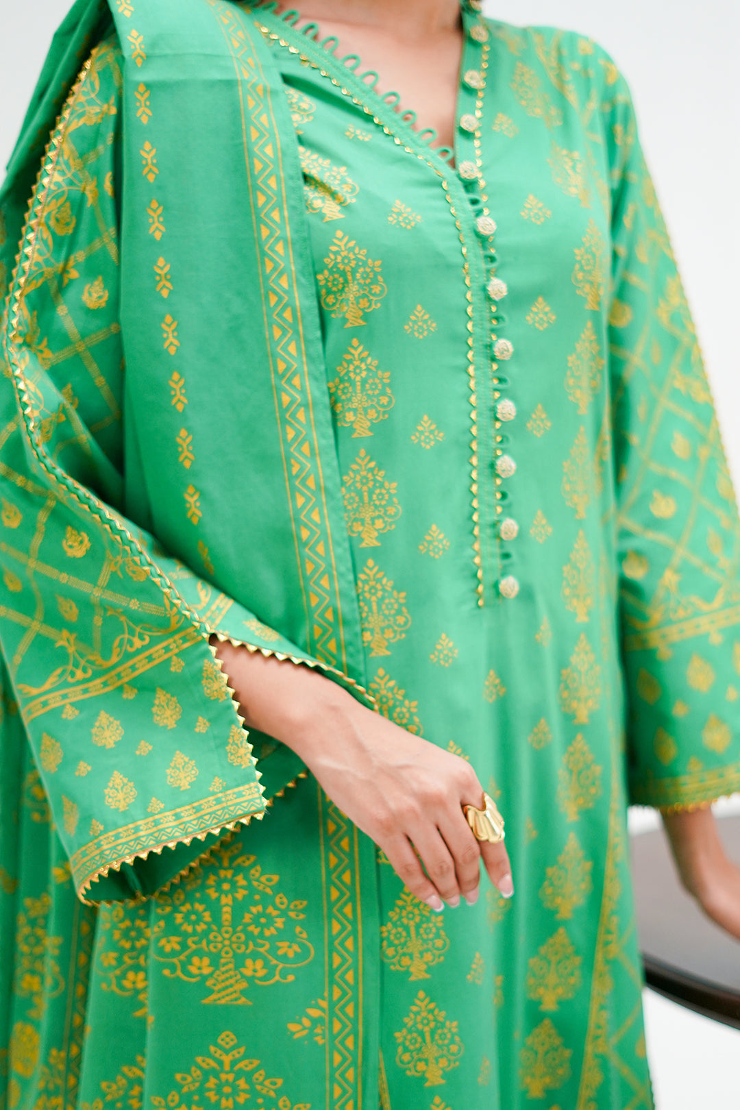 Zellbury | Unstitched 3 Piece Lawn | Shirt Shalwar Dupatta - 1237 - Libasekhas