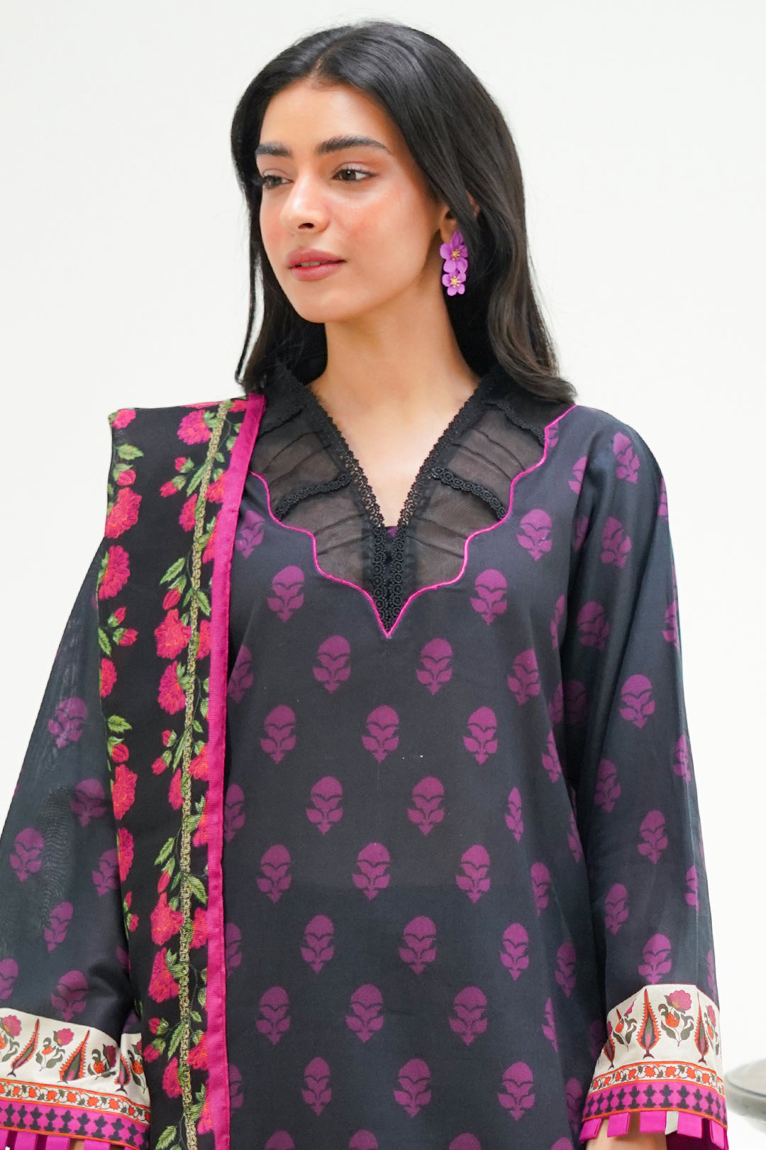 Zellbury | Unstitched 3 Piece Lawn | Shirt Shalwar Dupatta - 1324 - Libasekhas