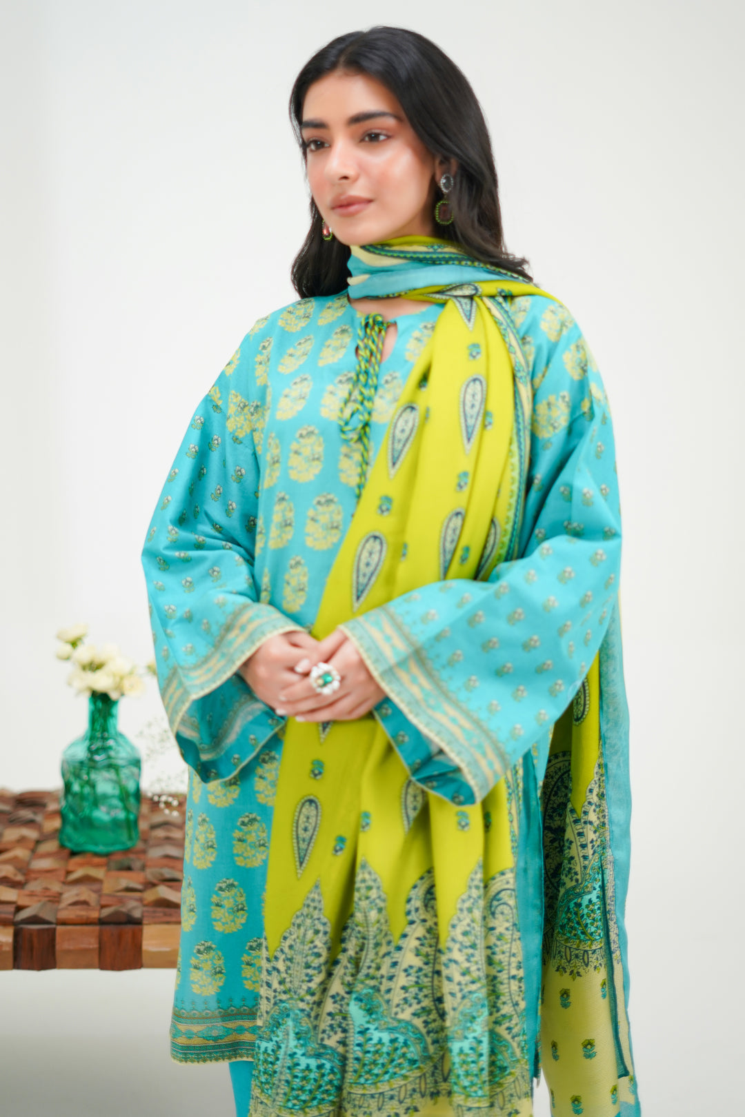 Zellbury | Unstitched 3 Piece Lawn | Shirt Shalwar Dupatta - 1328 - Libasekhas