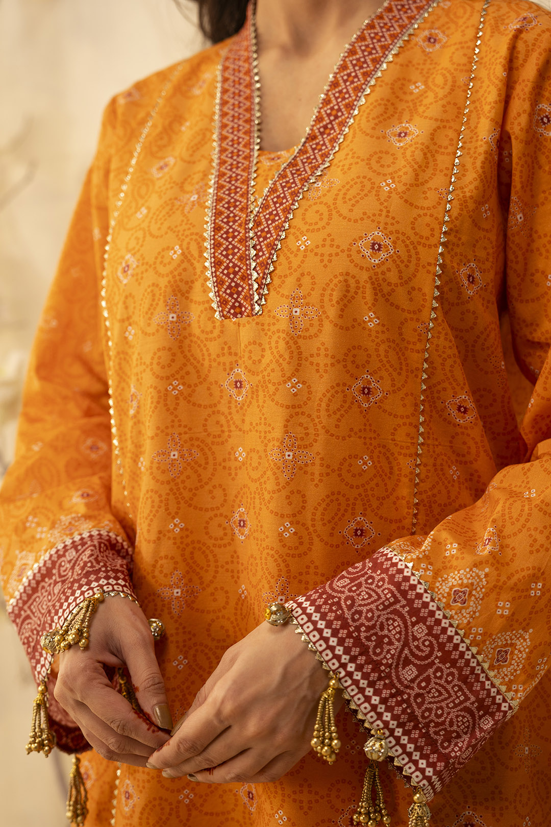 Zellbury | Unstitched 3 Piece Lawn | Shirt Shalwar Dupatta - 0115 - Libasekhas
