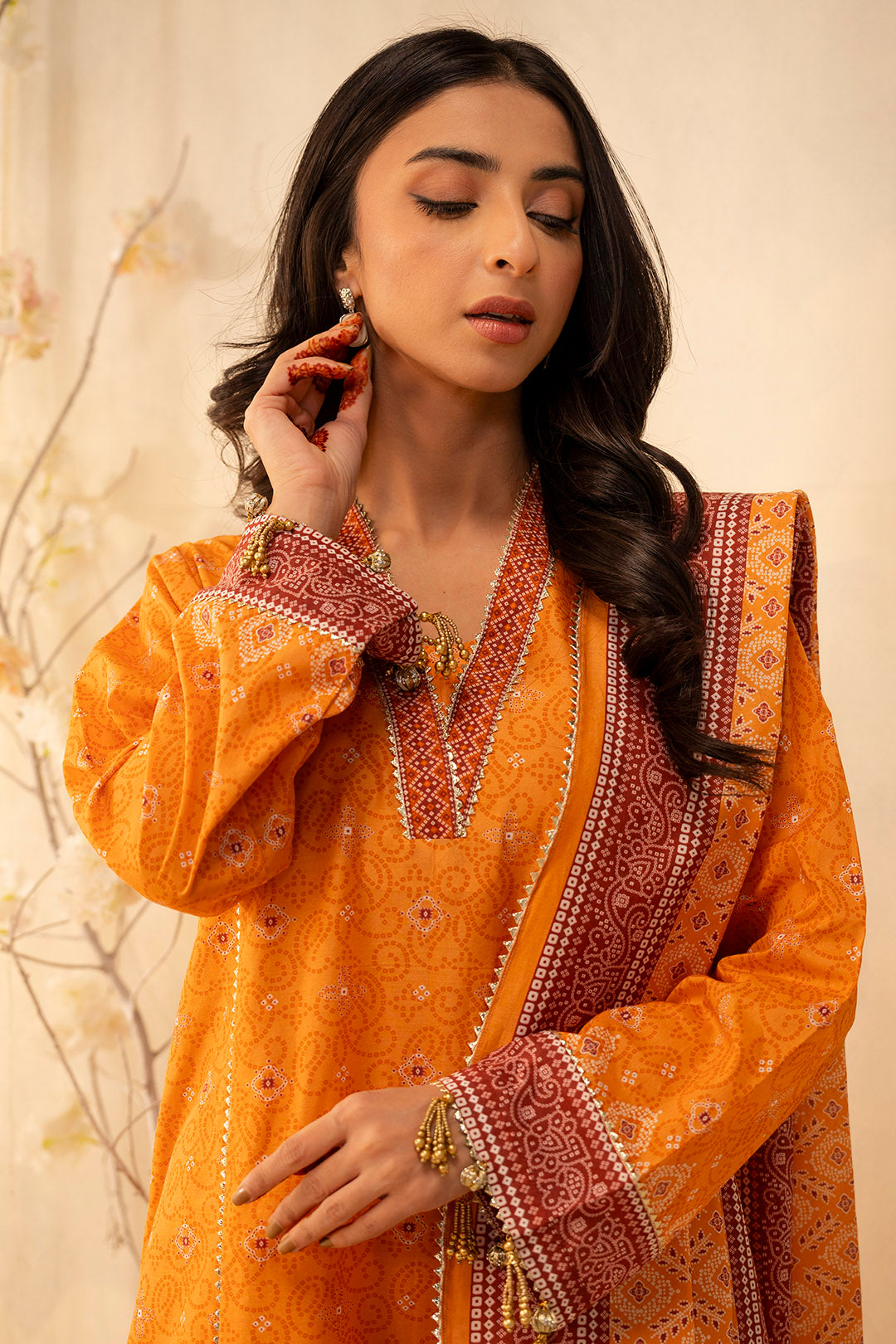 Zellbury | Unstitched 3 Piece Lawn | Shirt Shalwar Dupatta - 0115 - Libasekhas