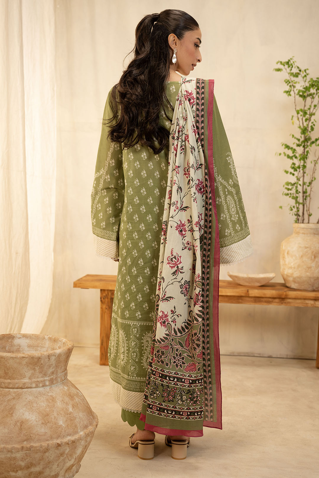 Zellbury | Unstitched 3 Piece Lawn | Shirt Shalwar Dupatta - 0134 - Libasekhas
