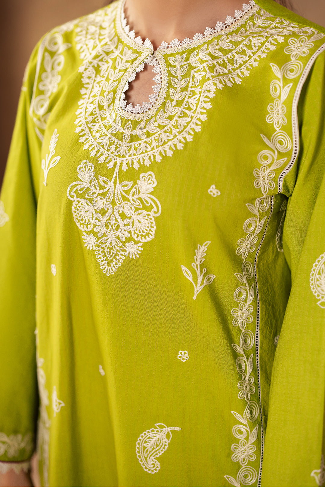 Zellbury | Unstitched 3 Piece Khaddar | Embroidered Shirt Shalwar Shawl - 0316 - Libasekhas