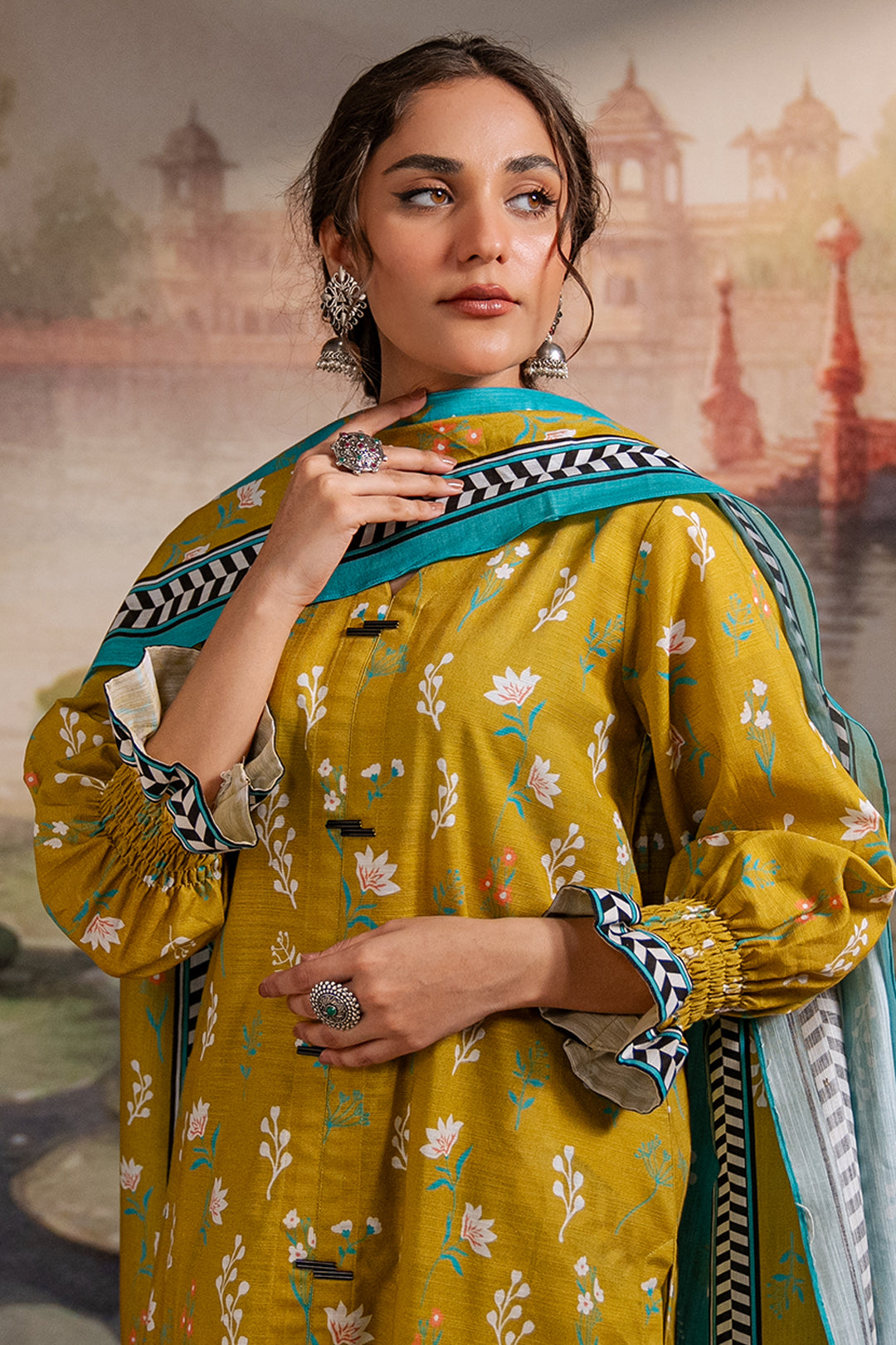 Zellbury | Unstitched 2 Piece Khaddar | Shirt Dupatta - 0423 - Libasekhas