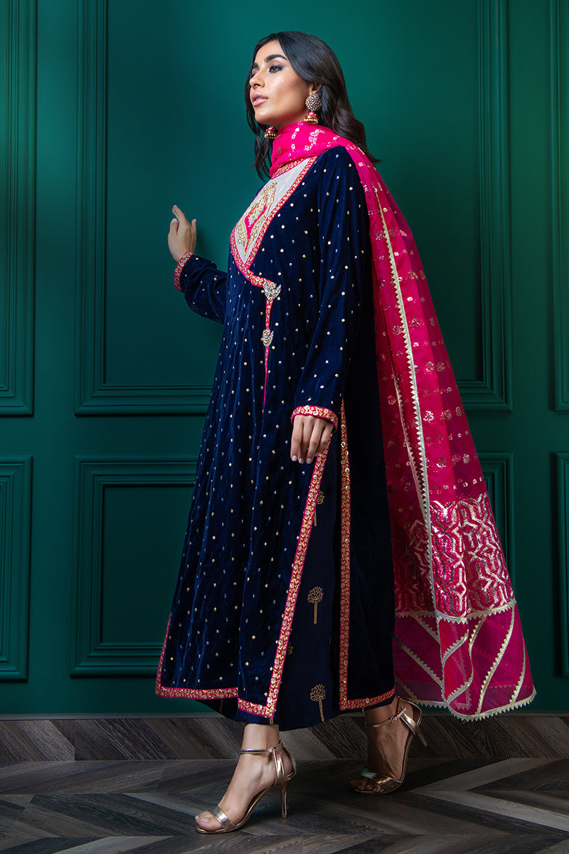 Wardha Saleem | Velvets Winter Fall 24 |  Shalimar - House Of Anaya