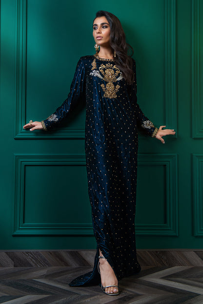 Wardha Saleem | Velvets Winter Fall 24 |  Shikar Gah 2 - House Of Anaya