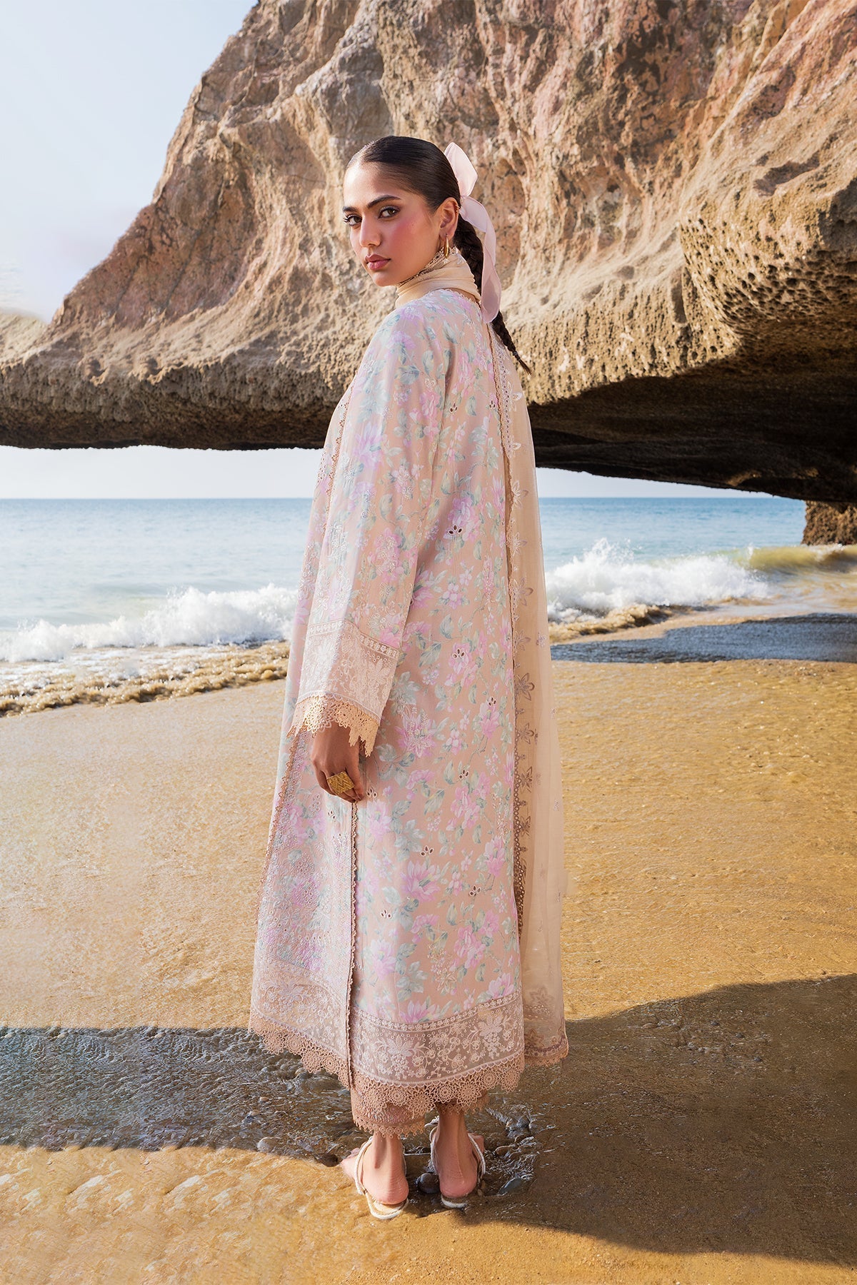 Afrozeh | Endless Summer | Zephyria