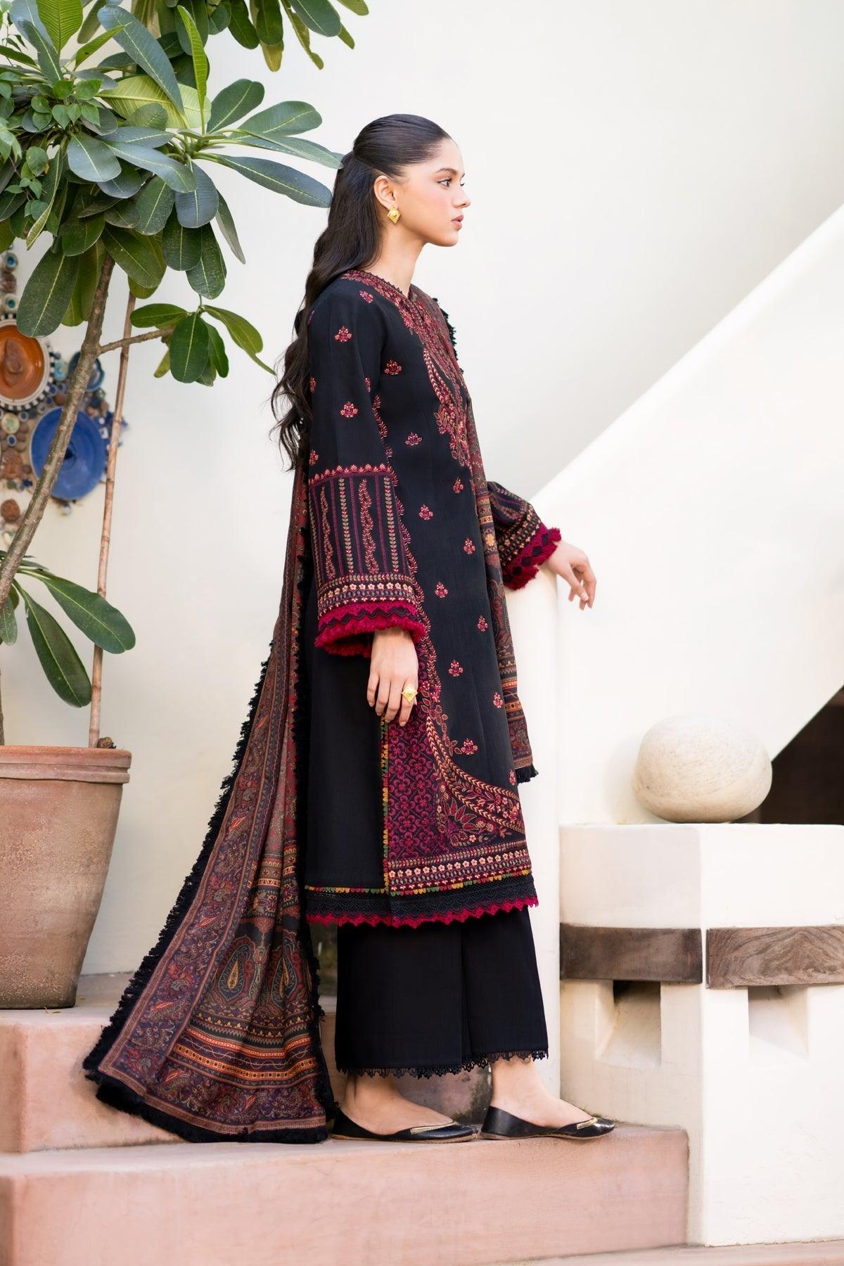 Xenia Formals | Dhoop Kinaray Winter Shawl 24 | SIYAH