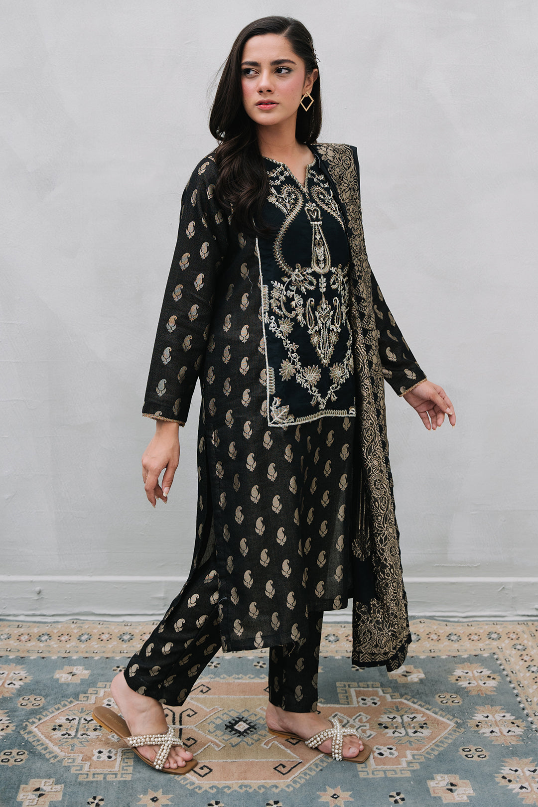 Zellbury | Summer Pret | Embroidered Kurta Dupatta Trouser - 3256 - Libasekhas