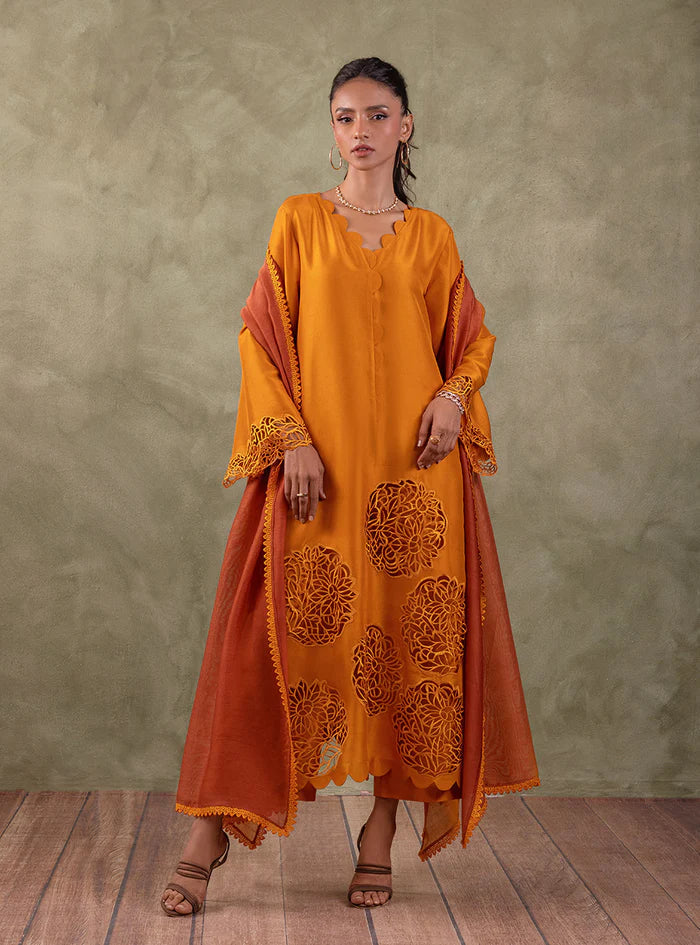 Zainab Chottani | Eid Edit 24 | Burning Amber - House Of Anaya