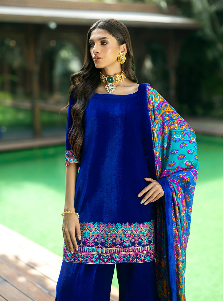 Zainab Chottani | Makhmal Luxe Pret | Marjan - House Of Anaya