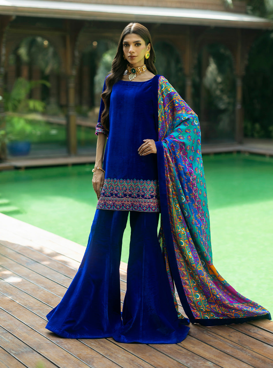 Zainab Chottani | Makhmal Luxe Pret | Marjan - House Of Anaya