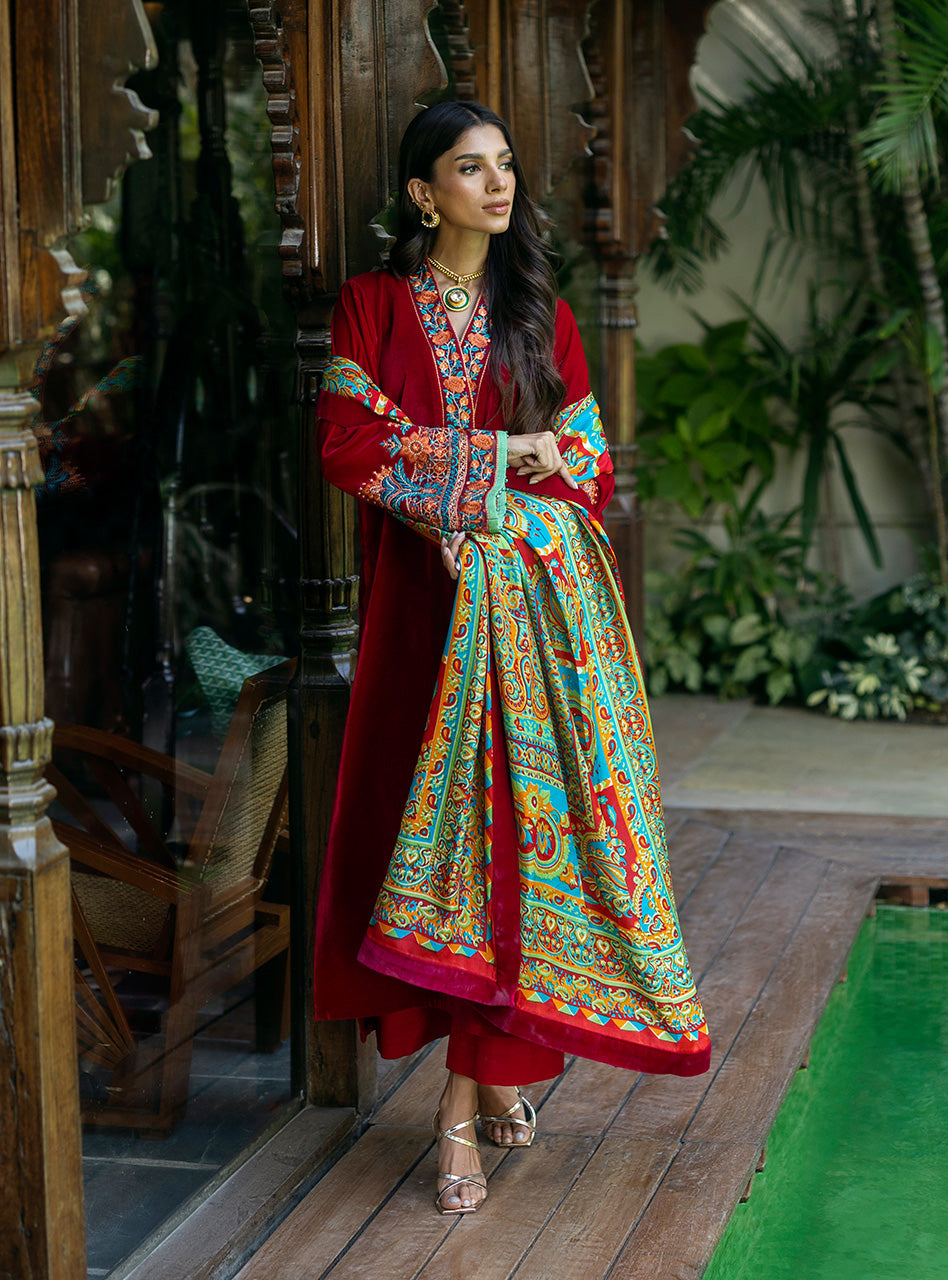 Zainab Chottani | Makhmal Luxe Pret | Shehla - House Of Anaya