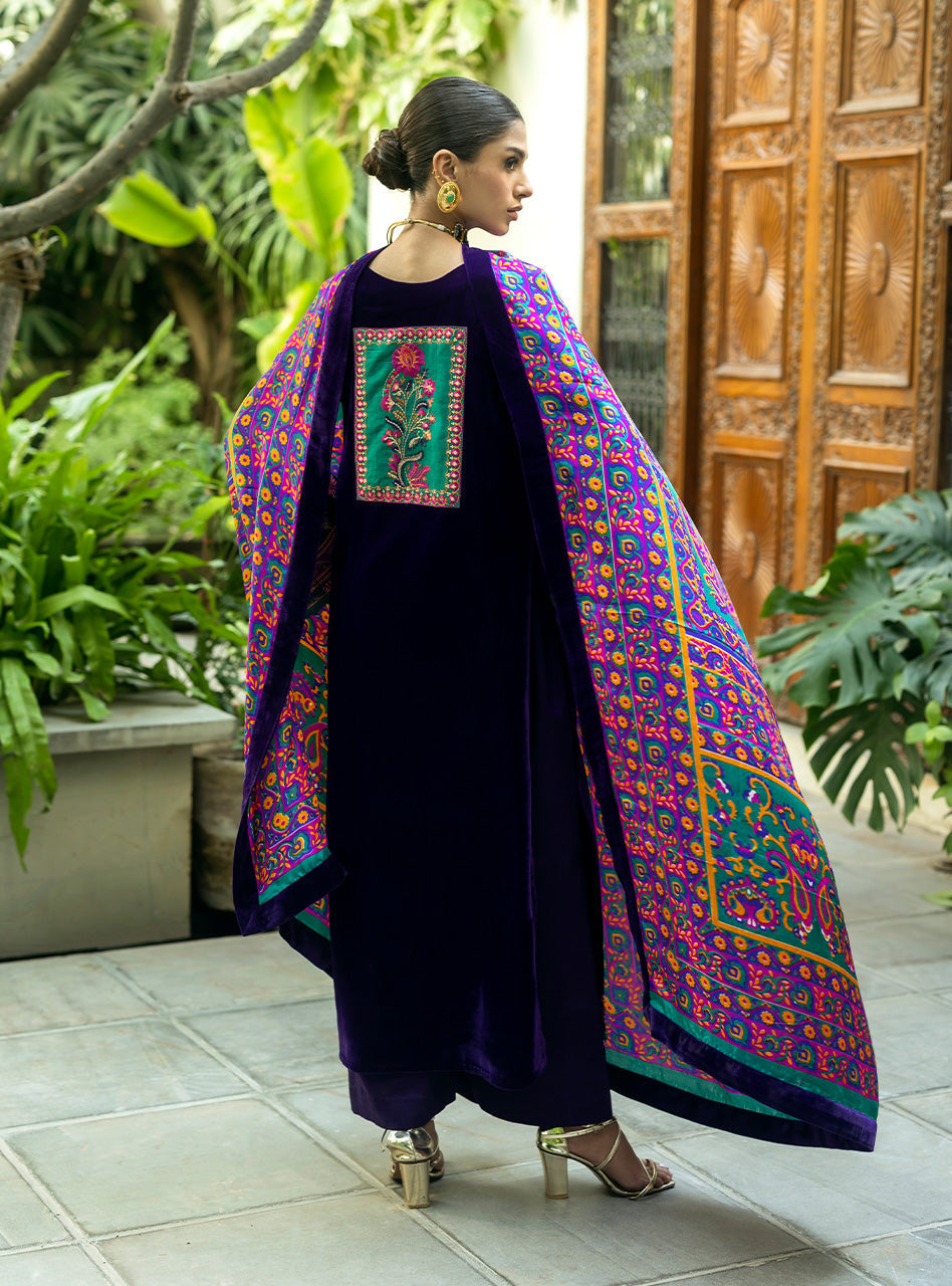 Zainab Chottani | Makhmal Luxe Pret | Rangin - House Of Anaya
