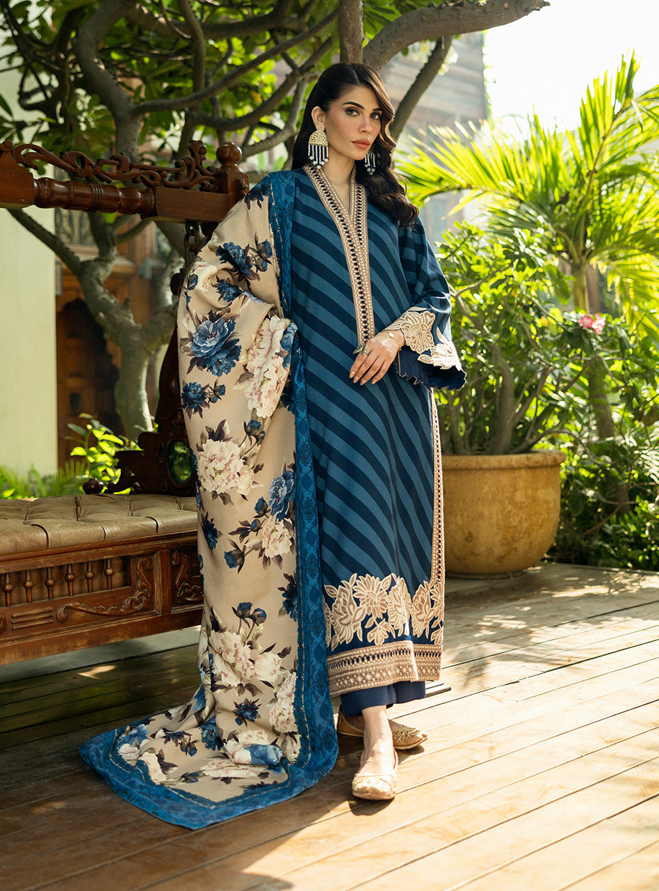 Zainab Chottani | Winter Shawls 24 |  Alayna - House Of Anaya