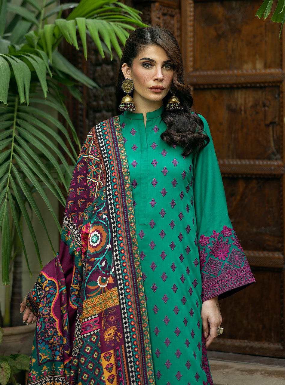 Zainab Chottani | Winter Shawls 24 | Esha - House Of Anaya