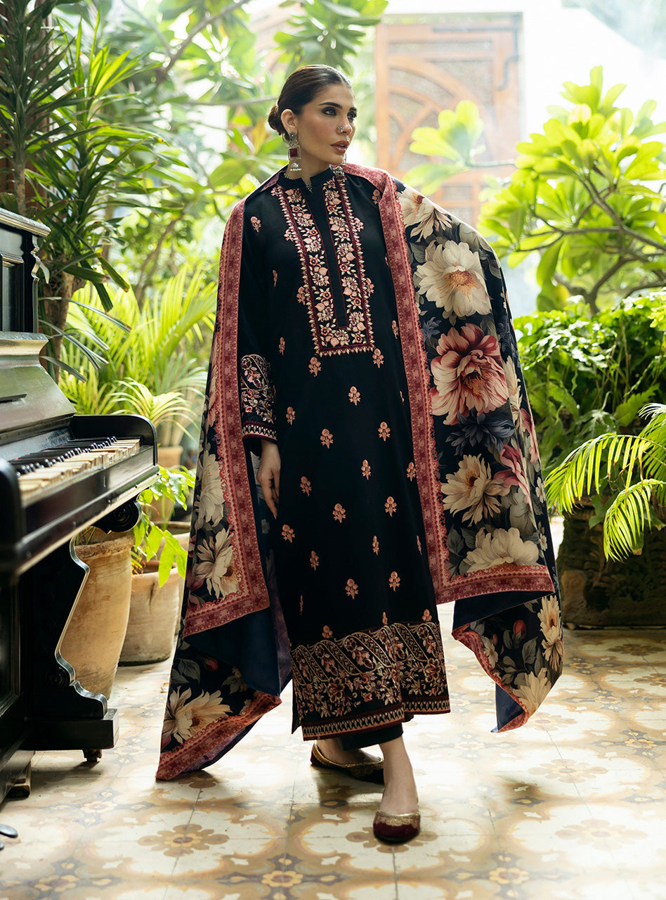 Zainab Chottani | Winter Shawls 24 |  Alaya - House Of Anaya