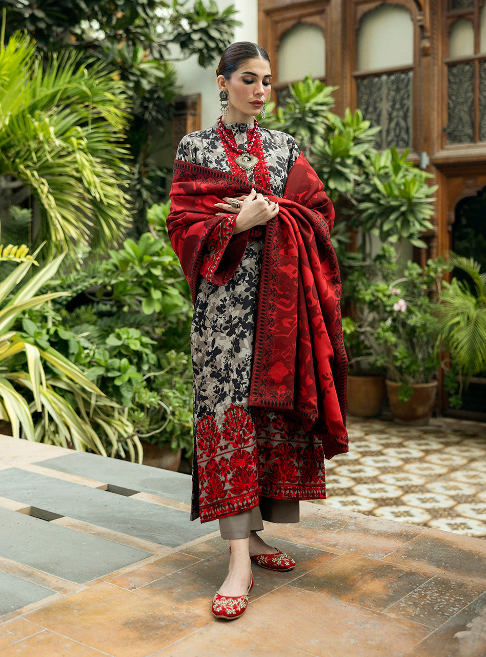 Zainab Chottani | Winter Shawls 24 |  Zemestan - House Of Anaya