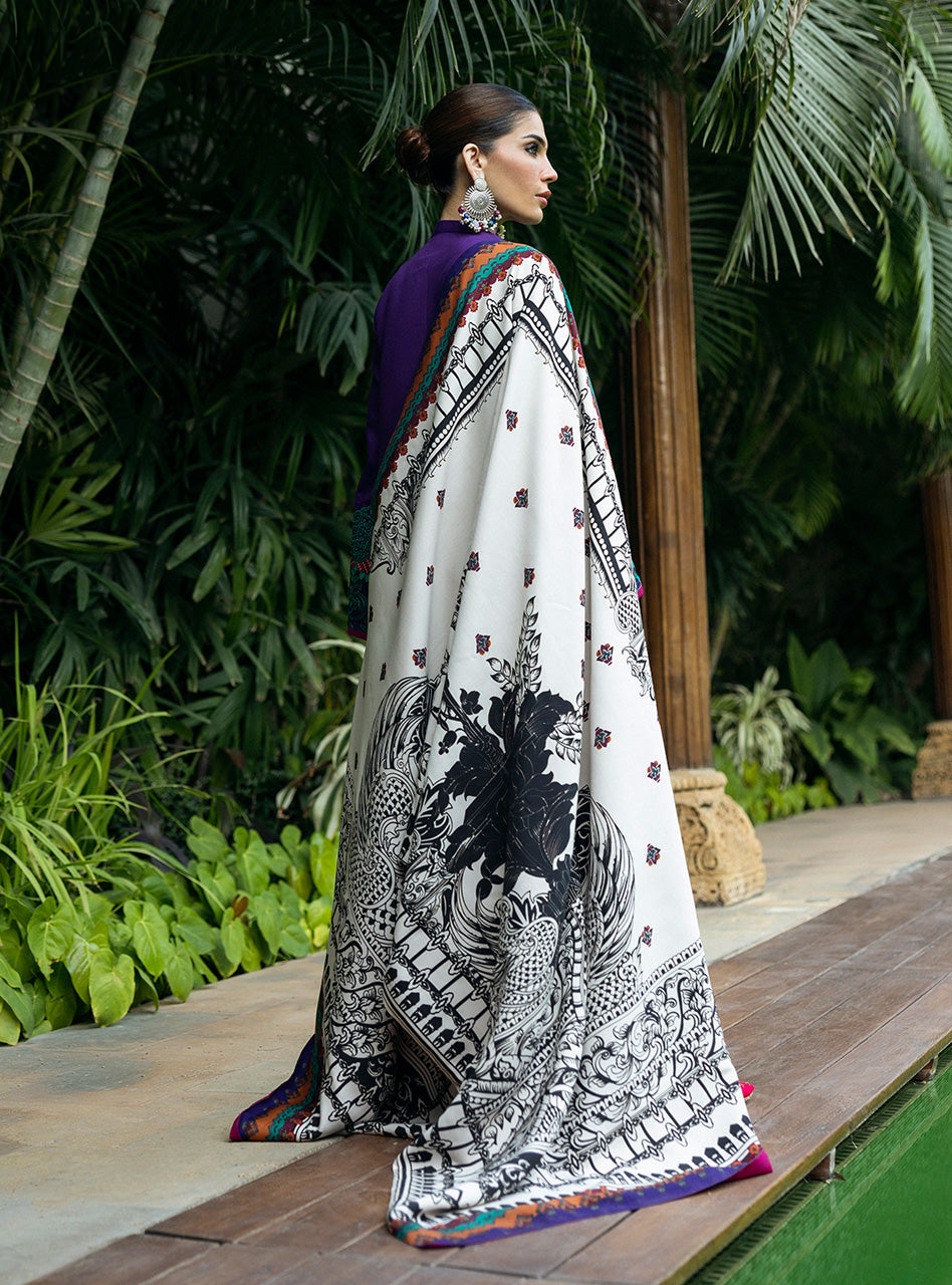 Zainab Chottani | Winter Shawls 24 |  Vaniza - House Of Anaya