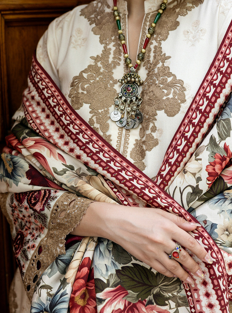 Zainab Chottani | Winter Shawls 24 |  Shyna - House Of Anaya