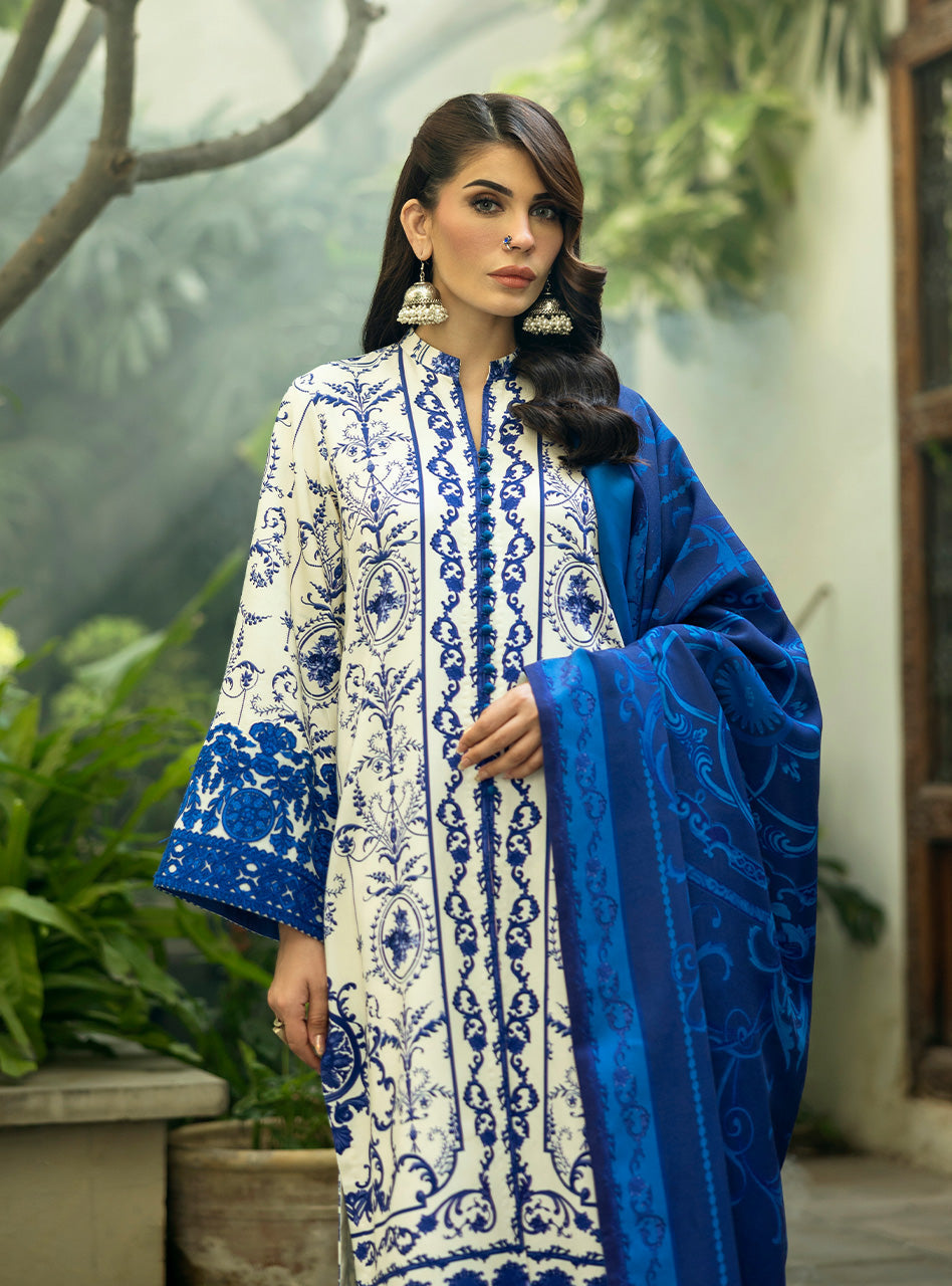 Zainab Chottani | Winter Shawls 24 |  Rania - House Of Anaya