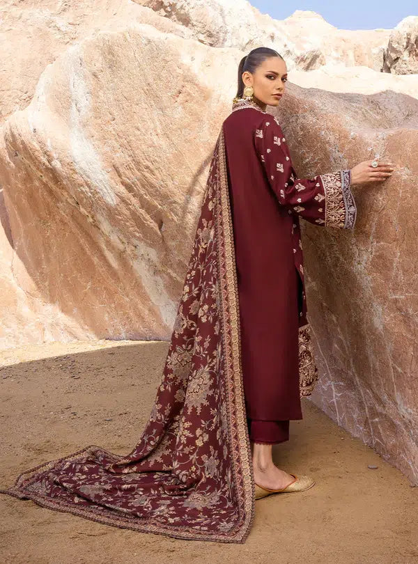 Zainab Chottani | Winter Shawls | Guzel - House Of Anaya