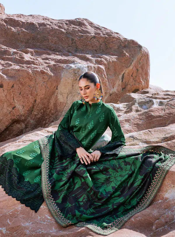 Zainab Chottani | Winter Shawls | Elif - House Of Anaya