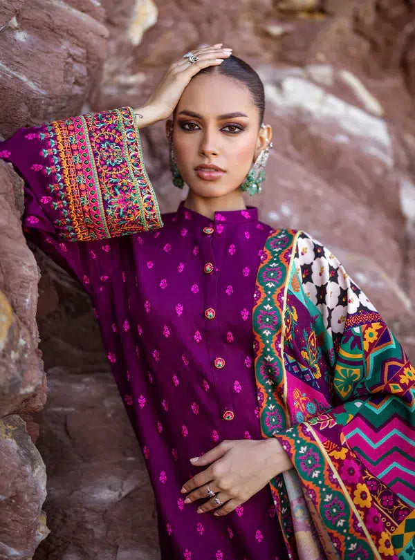 Zainab Chottani | Winter Shawls | Gul - House Of Anaya