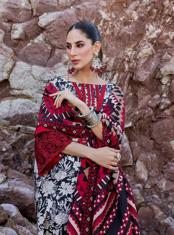 Zainab Chottani | Winter Shawls | Asna - House Of Anaya