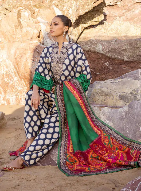 Zainab Chottani | Winter Shawls | Kiara - House Of Anaya