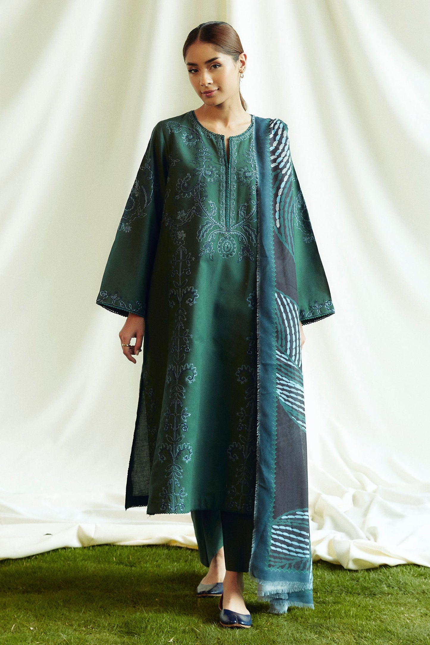 Zara Shahjahan | Coco Winter 24 | Peridot-5B