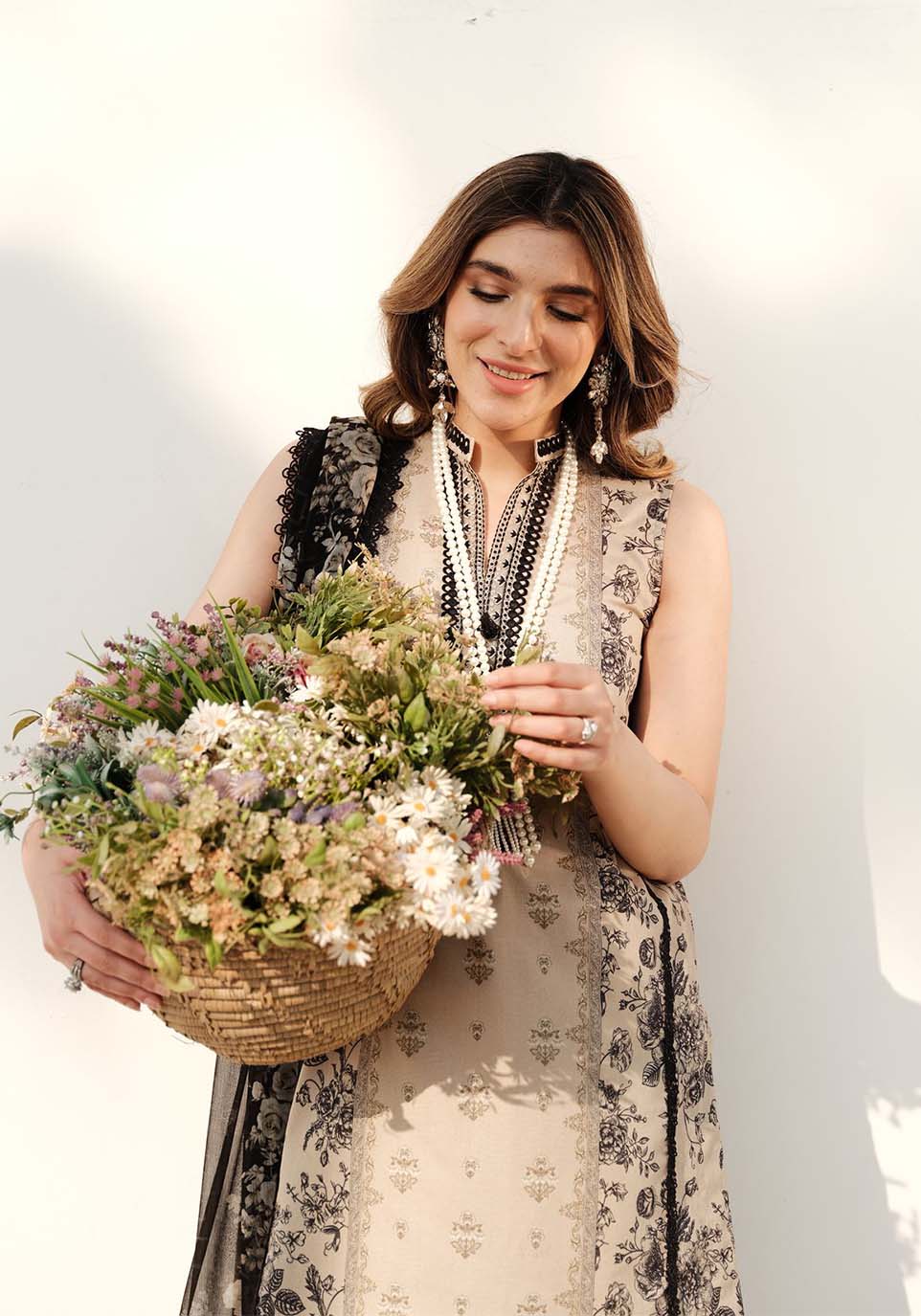 Zarqash | Luxe Lawn 24 | ZQ 1 - House Of Anaya