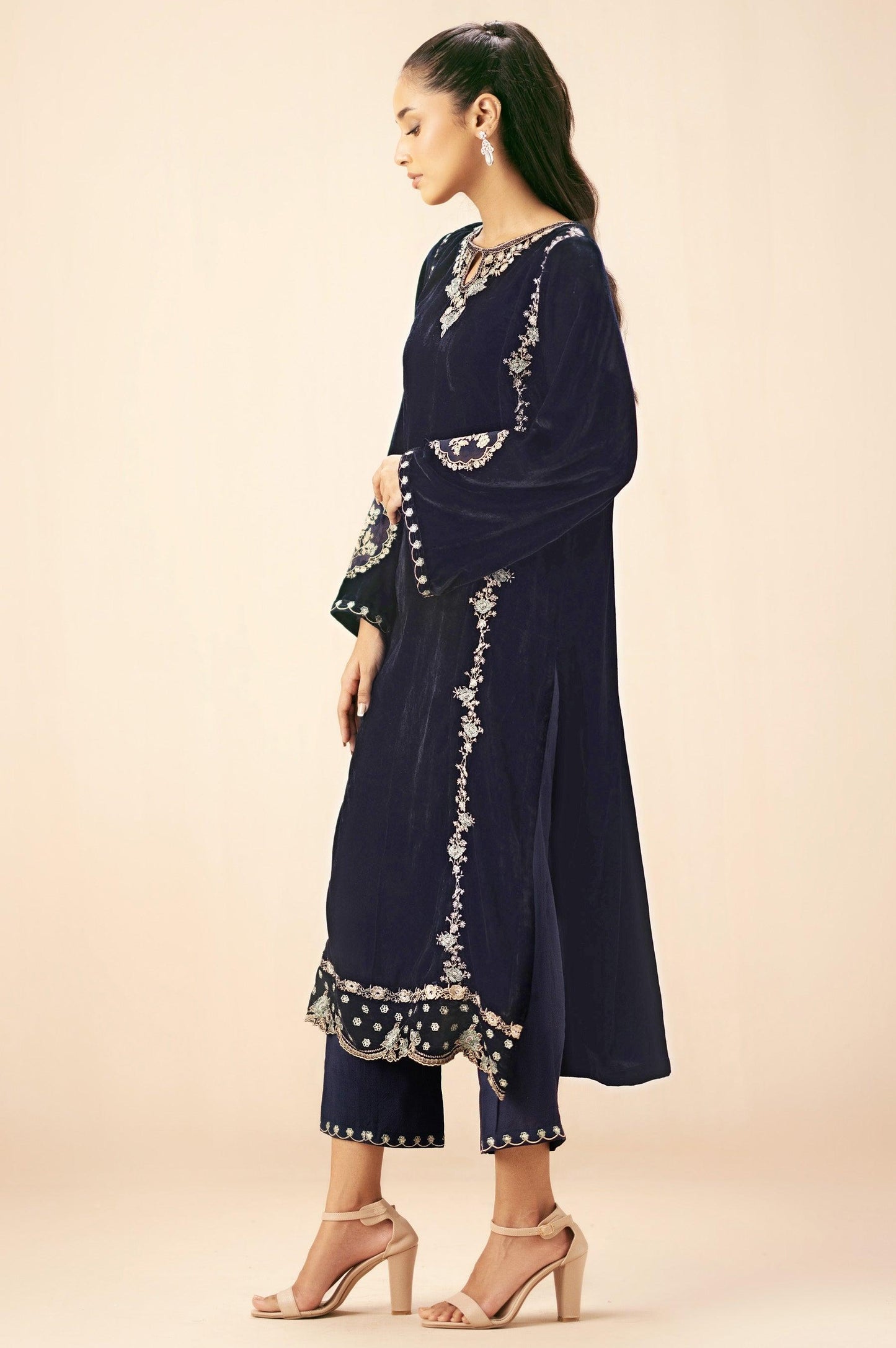 Zeen | Winter Collection | Velvet 10