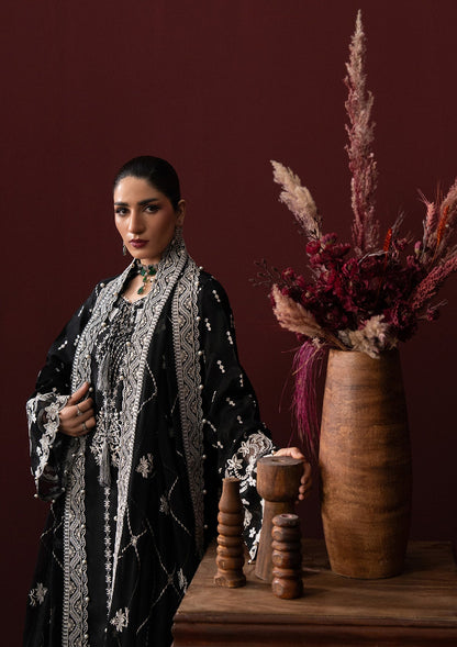 Aik Atelier | Lady Aik 25 | LOOK 02