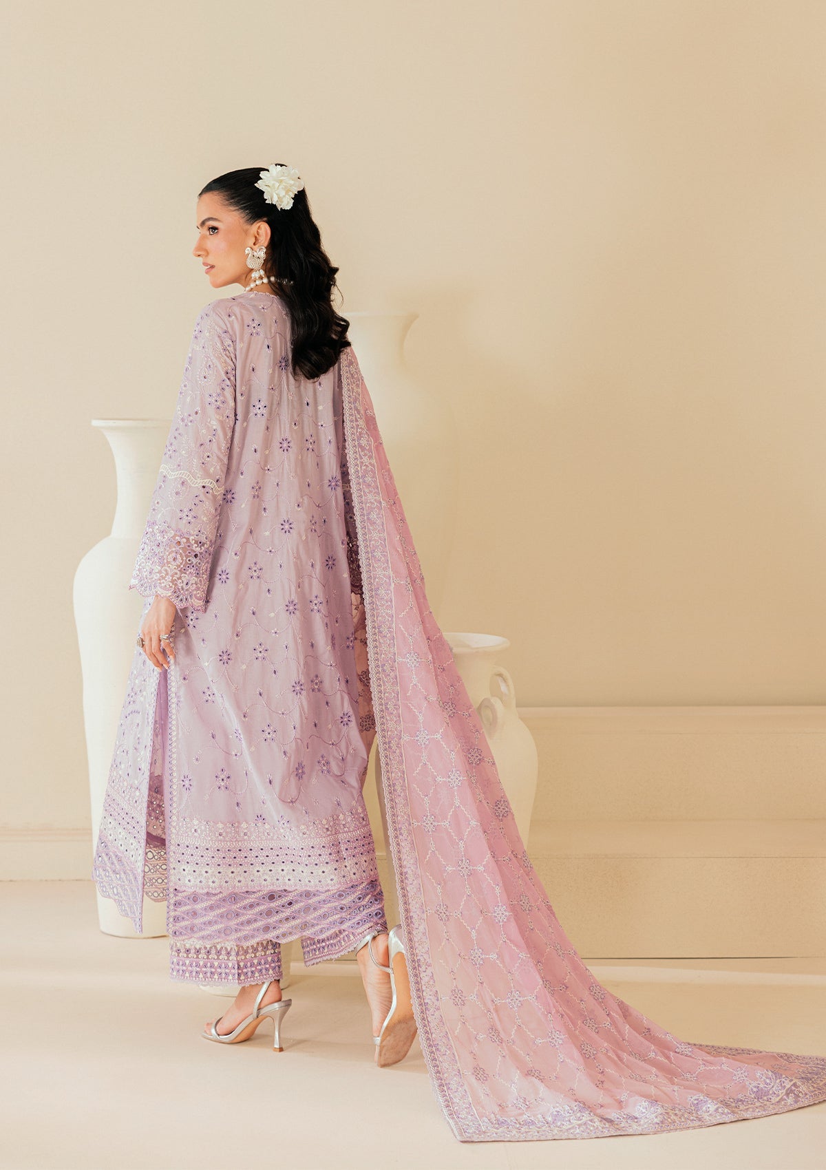 Aik Atelier | Lawn 26 Vol 2 | Look B2601A - 4