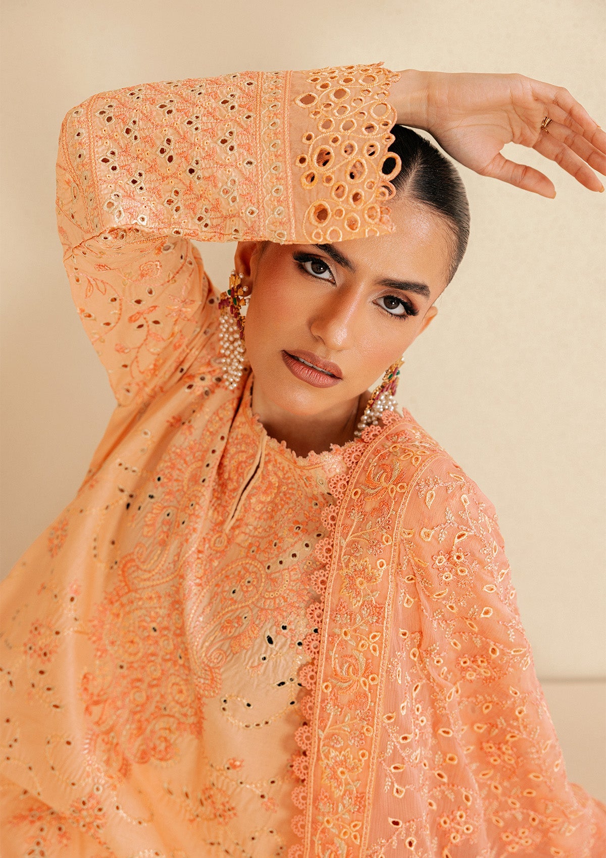 Aik Atelier | Lawn 26 Vol 2 | Look B2602B - 2