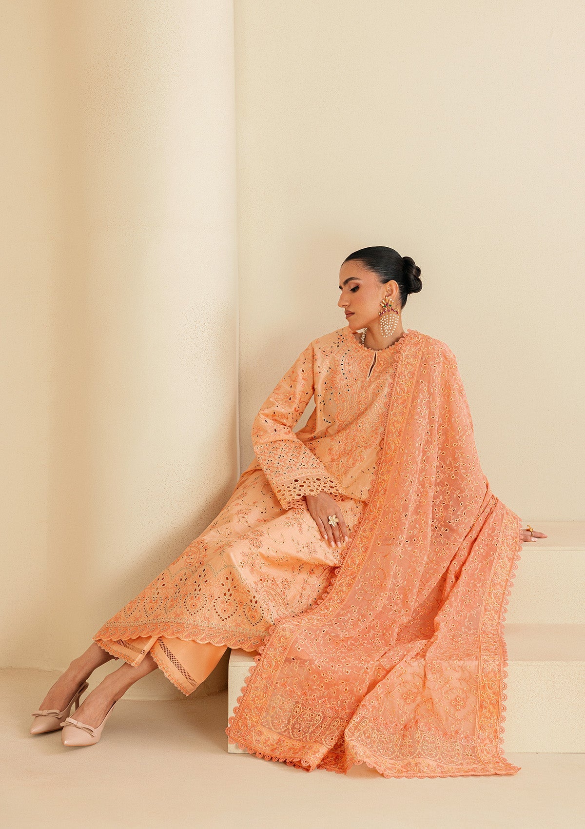 Aik Atelier | Lawn 26 Vol 2 | Look B2602B - 3