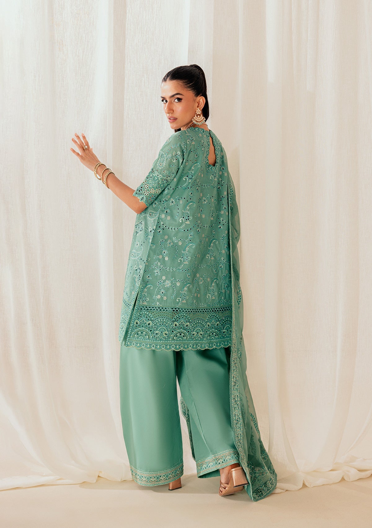 Aik Atelier | Lawn 26 Vol 2 | Look B2603A - 5