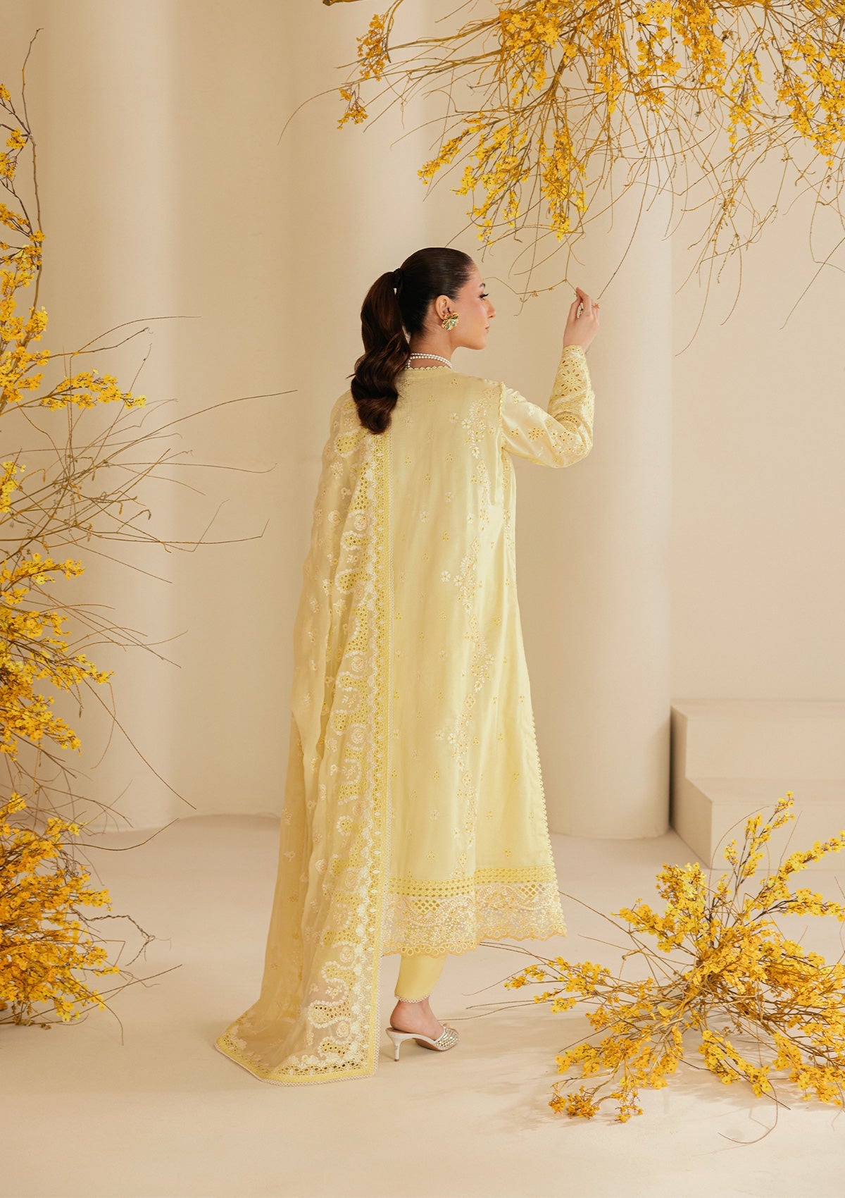 Aik Atelier | Lawn 26 Vol 2 | Look B2604A - 3