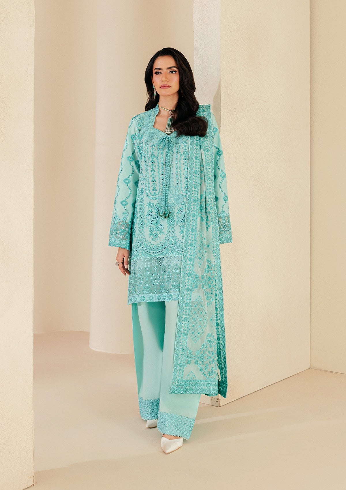 Aik Atelier | Lawn 26 Vol 2 | Look B2605A - 1