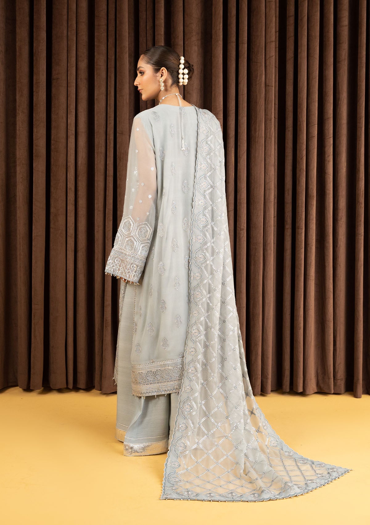 Aik | Aik Shaam 26 | Aik Shaam - Look B2304