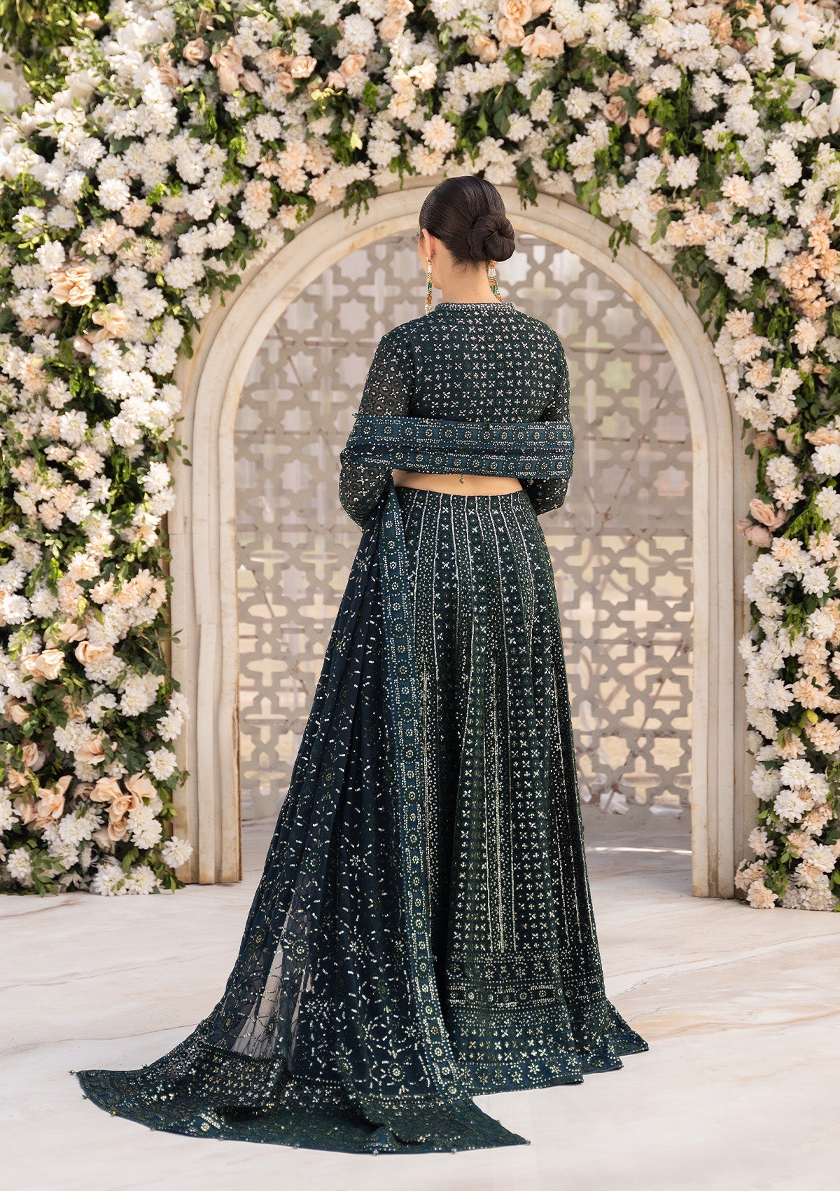 Aik | Aik Shaam 26 | Aik Shaam - Look A2401