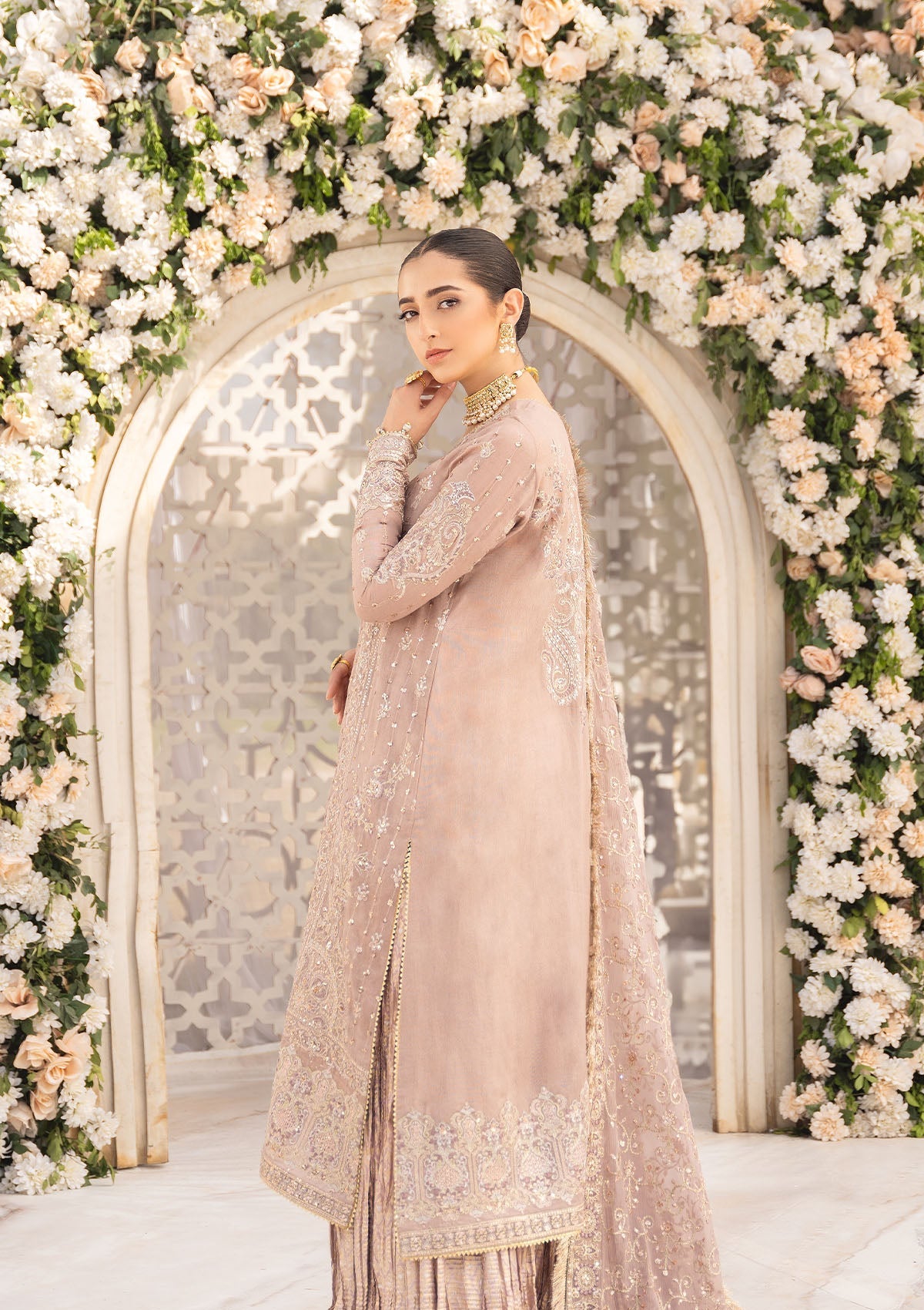 Aik | Aik Shaam 26 | Aik Shaam - Look A2402