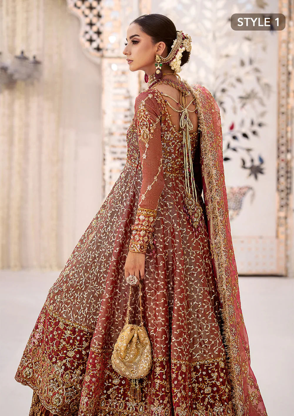 AIK_WEDDING FESTIVE ’24 VOL. 2 - LOOK 08