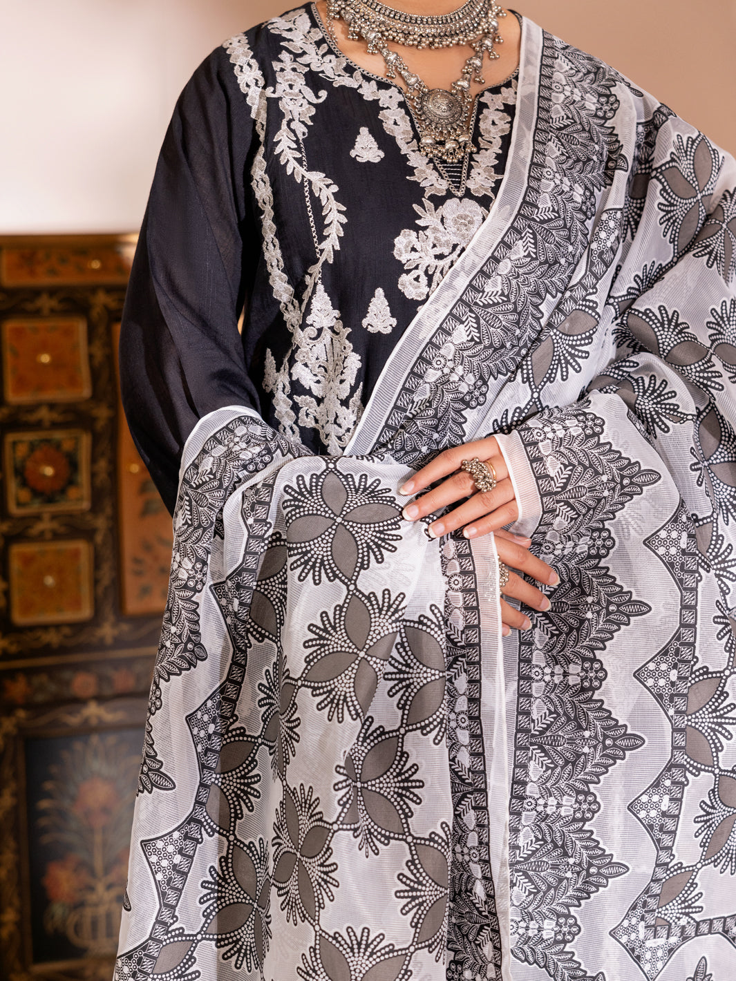 Almirah | Luxury Edit | ALP-3PS-1903