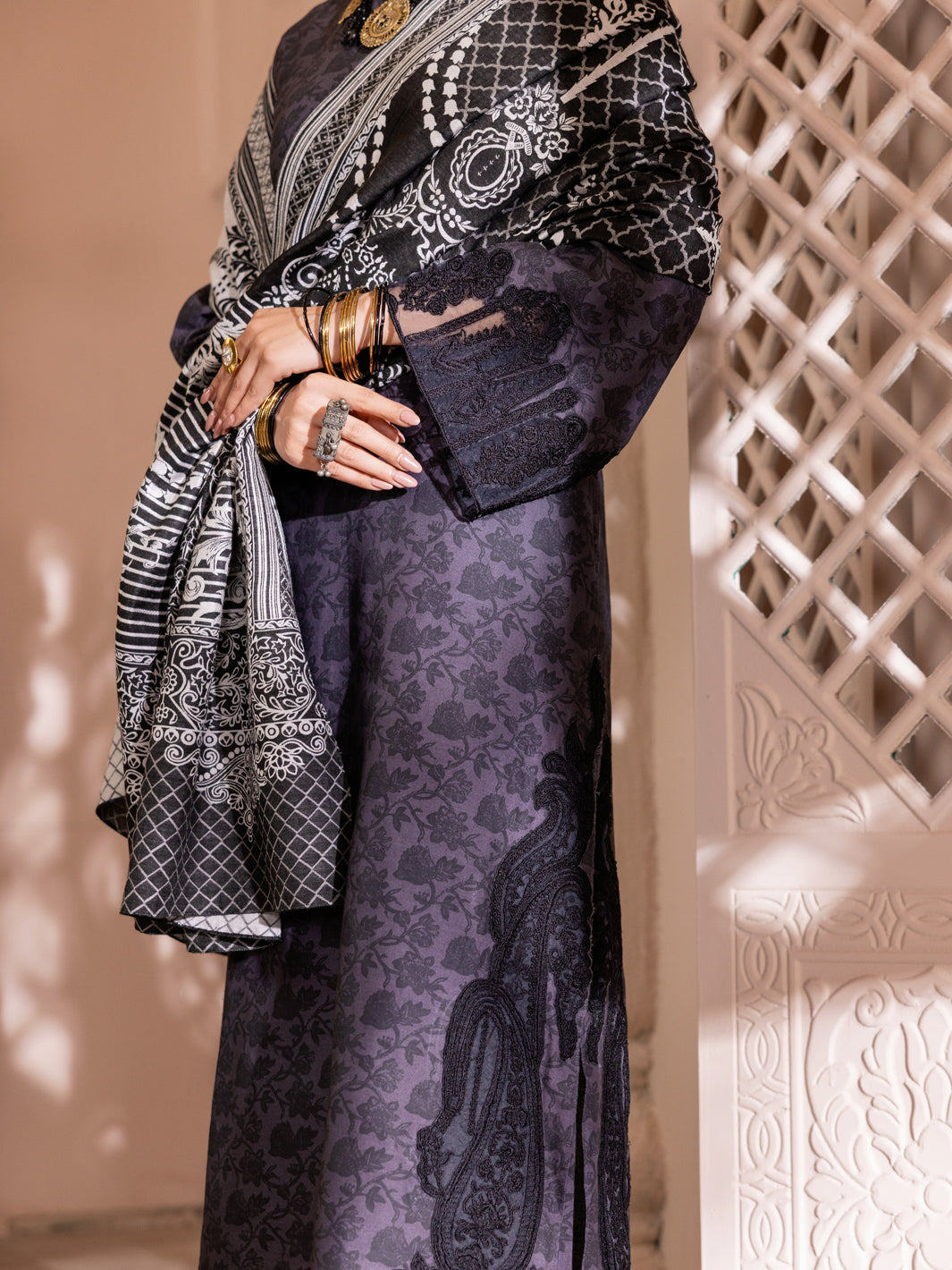 Almirah | Luxury Edit | ALP-3PS-1904