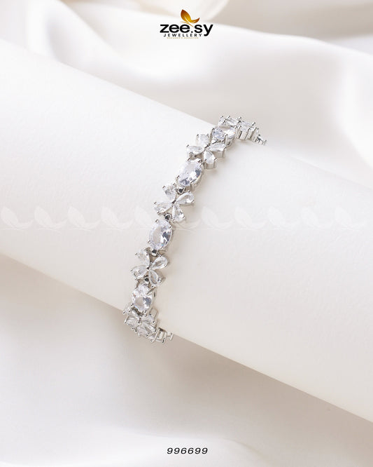 Lisianthus Bracelet - Libasekhas