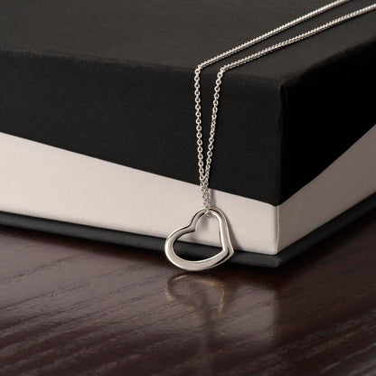 Delicate Heart Necklace - Riwayat-e-khas